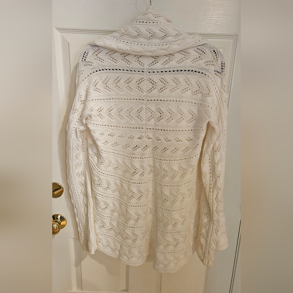 Cabi Women's Circle Sweater - Picture 3 of 4
